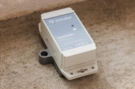huminode IoT LW wireless sensor for monitoring the moisture of wood and building materials